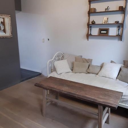 Maison Cosy Au Centre De Nivelles - Videosurveillance Exterieure ภายนอก รูปภาพ