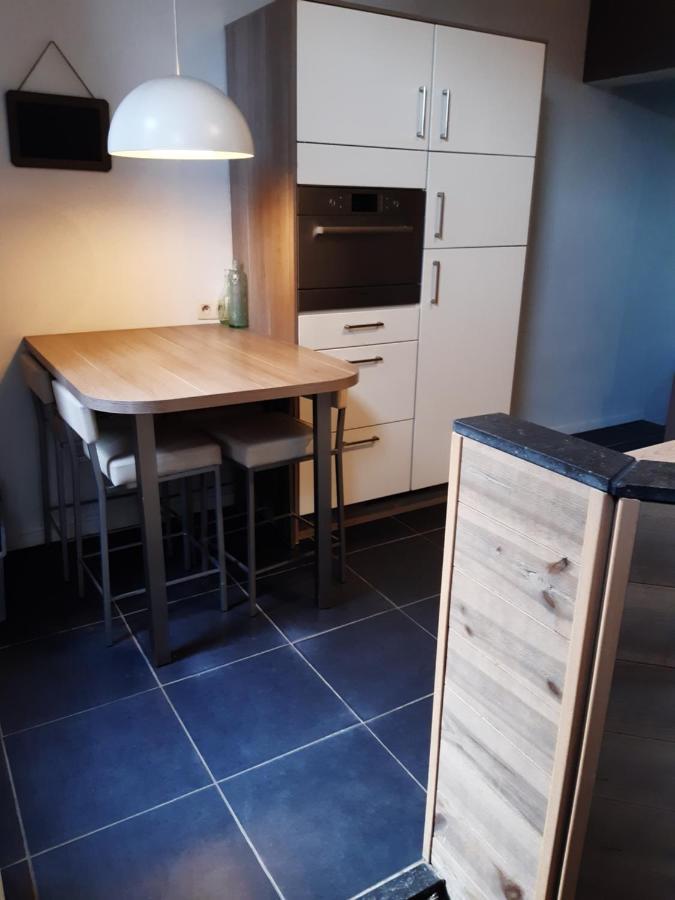 Maison Cosy Au Centre De Nivelles - Videosurveillance Exterieure ภายนอก รูปภาพ